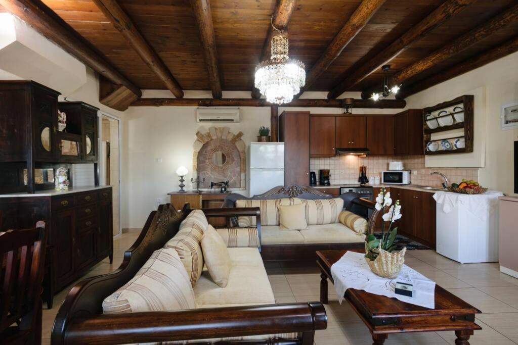 Dimitris'S Country House Agia  エクステリア 写真
